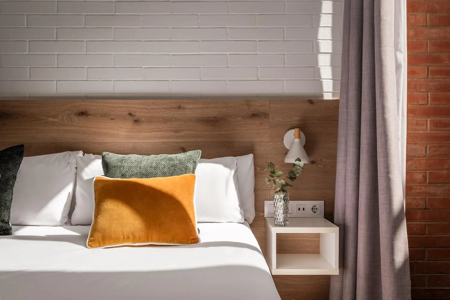 Bypillow House Барселона